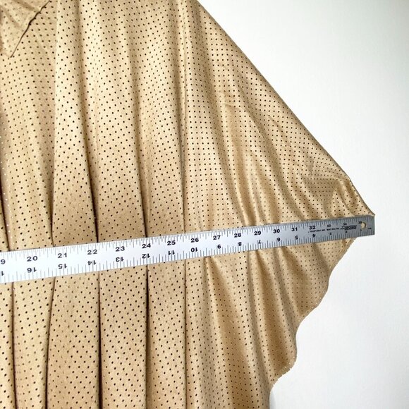 NWT Chicos Peyton Perforated Ruana Cover Arabian Camel One Size Tan Fringe Wrap - Picture 12 of 13